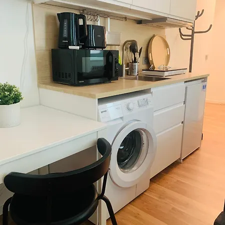 Red Stone Apartman